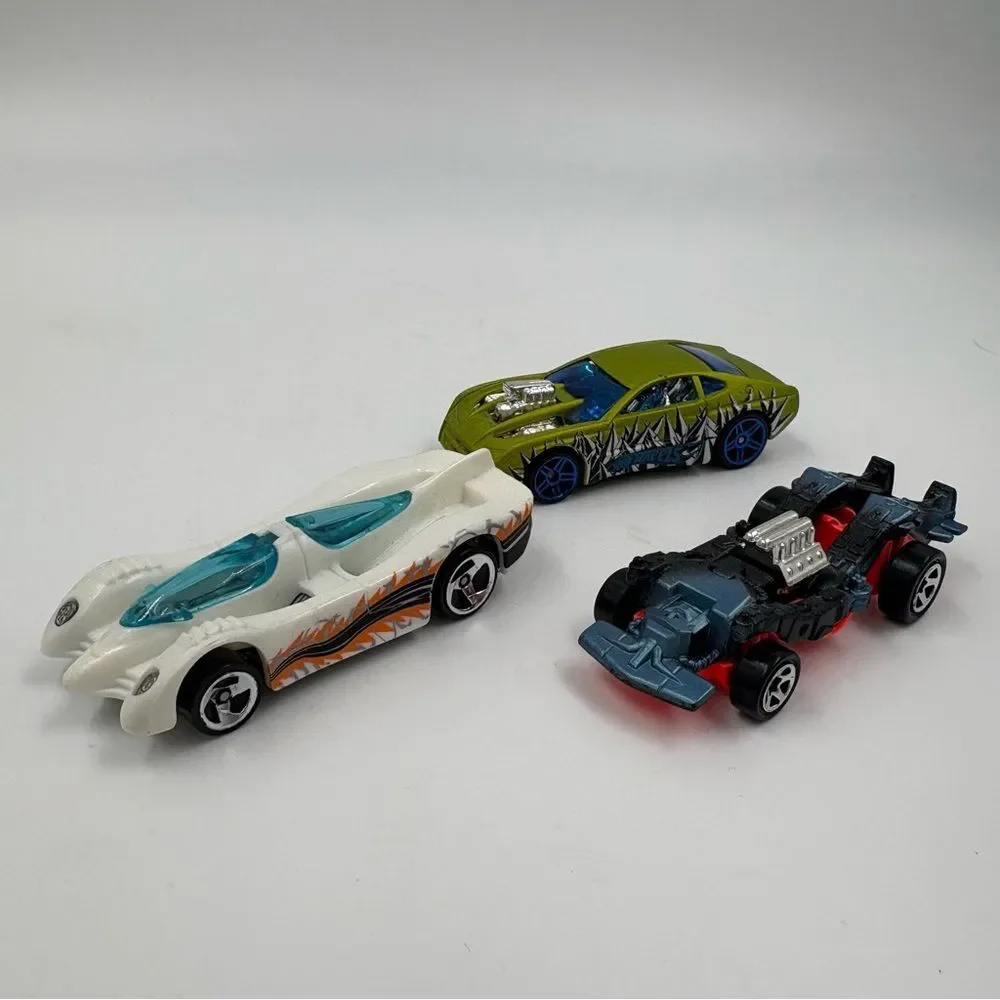 Vintage Hot Wheels 1986 to‎ 2001 Diecast Bundle